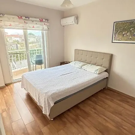 Cozy For A Couple 马尔马里斯